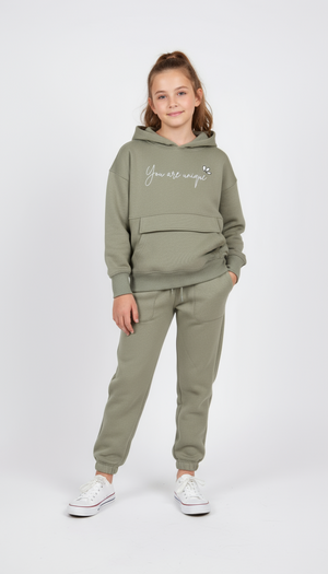 طقم بناتي شتوي 3