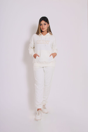 طقم نسائي شتوي 2