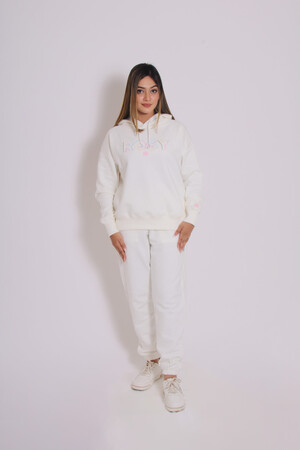 طقم نسائي شتوي 4