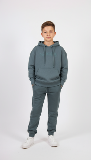 طقم ولادي شتوي 12