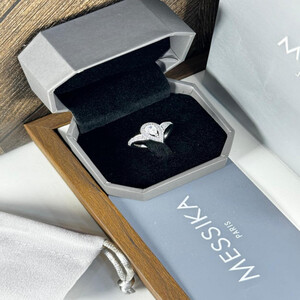 خاتم نسائي أنيق من ماركة ميسيكا