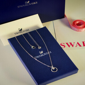 سلسال سواروفسكي