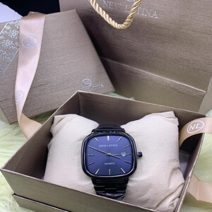 ساعة نيو لاتينا 940024