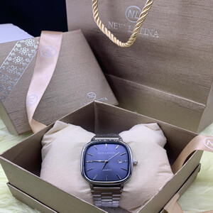 ساعة نيو لاتينا 940020