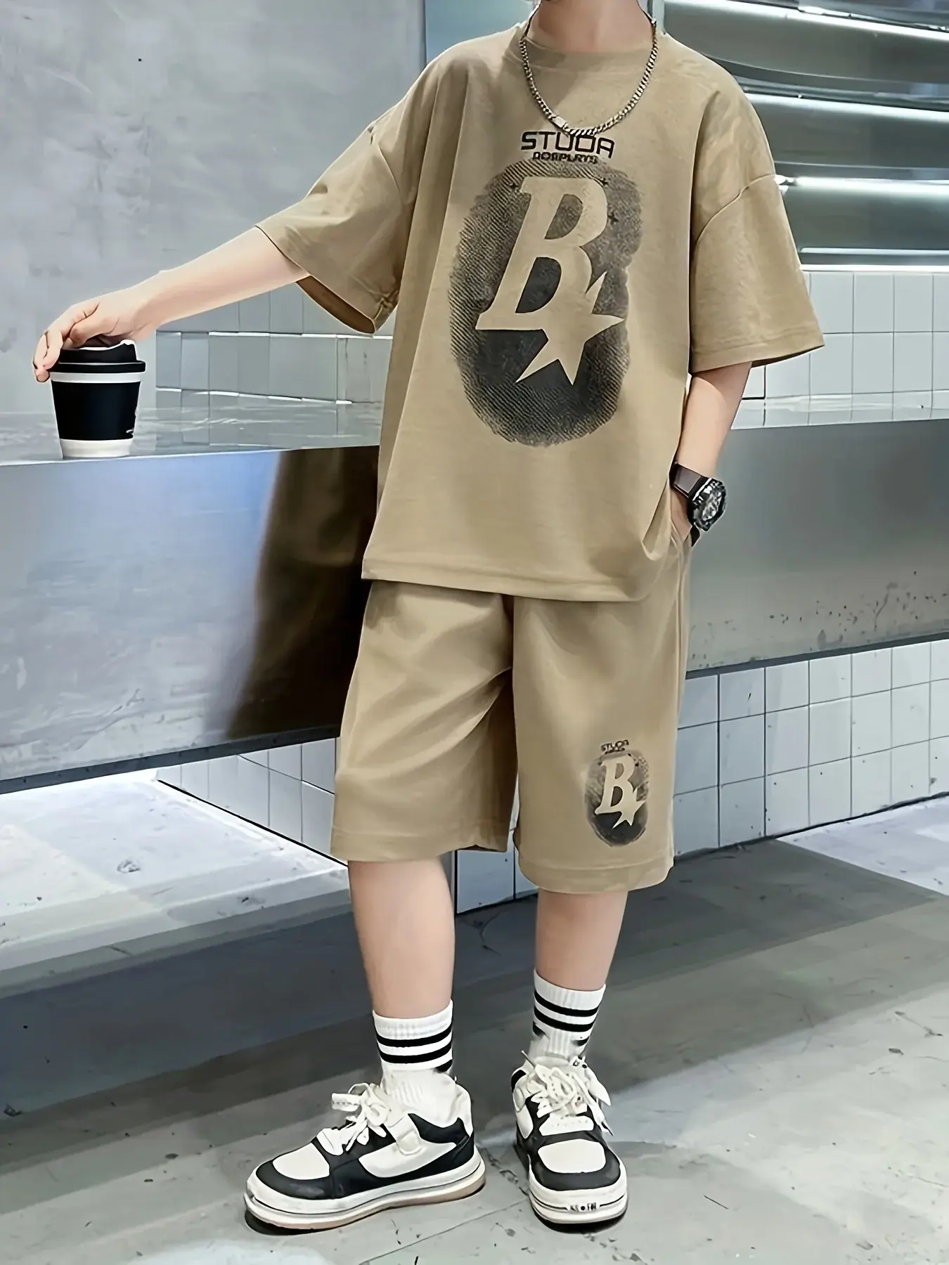 طقم ولادي شبابي = رجالي