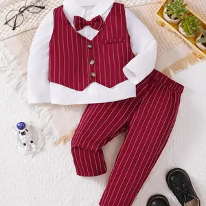 طقم ولادي ، من سنة إلى 3 سنوات